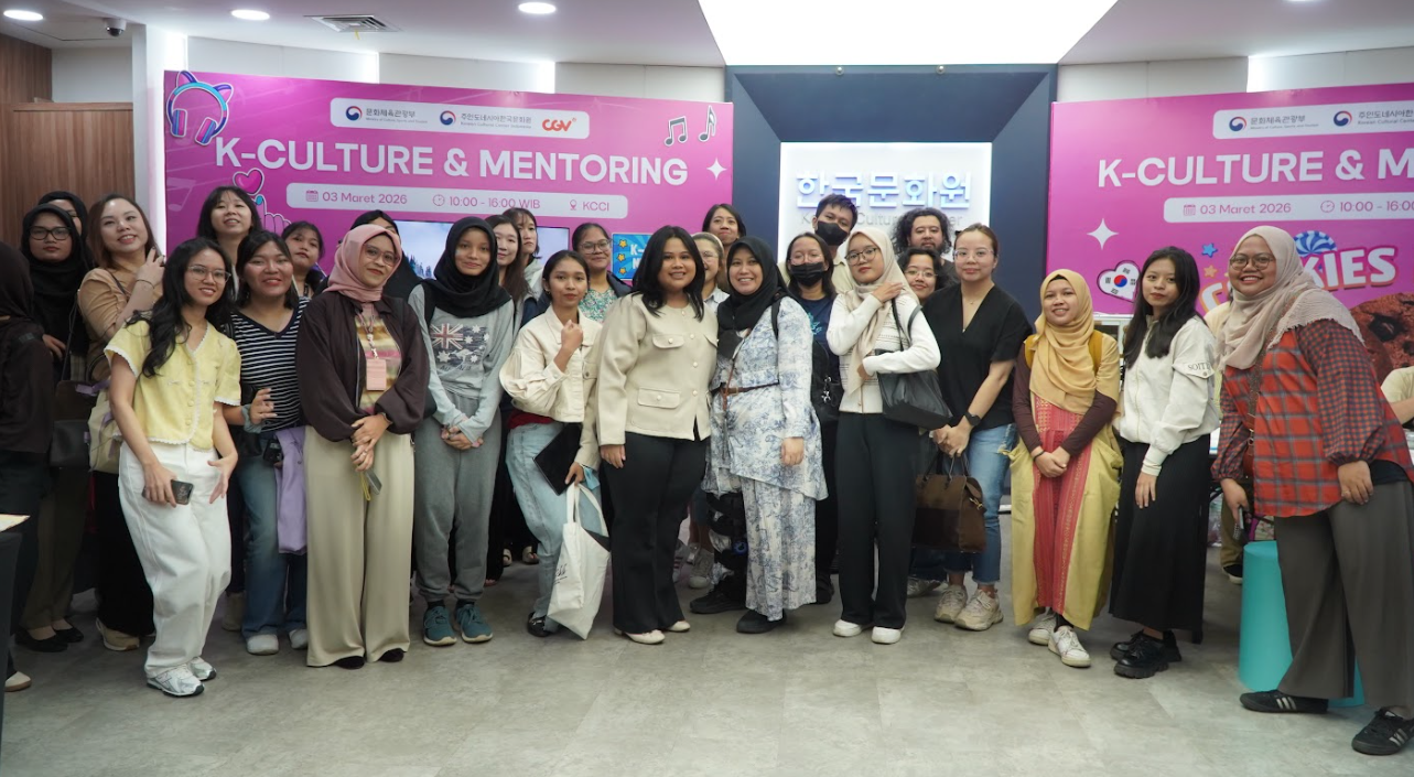 K-pop 통역사와 단체사진